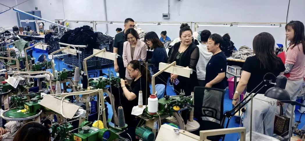 妇企协联动 编织“共富梦”——昌平区妇联、巧妇协会与北京鄂尔多斯公司举行“赋能妇女增收·妇企联动发展”合作签约仪式